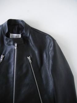 激レア❗️ Maison Martin Margiela: 20/マルジェラ MaisonMargiela【メゾンマルジェラ】正規取り扱い店、通販可能 ON LINE